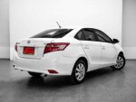 ขายรถราคาดี TOYOTA VIOS สีขาว ปี2015 สภาพมือหนึ่ง ขายโหด เพราะโกรธโควิด เพื่อคุณเท่านั้น