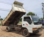 รถ 6 ล้อดั้ม 3 คิว ISUZU 100 แรง