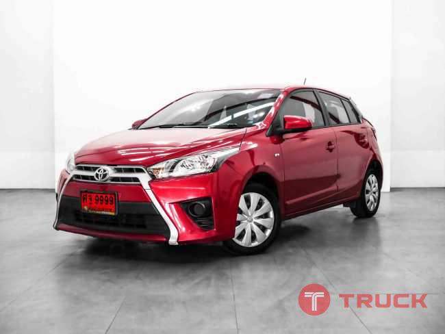 ขายรถ TOYOTA YARIS เกียร์AT ปี2015 สีแดง สีจี๊ดแสบตา ราคาพิเศษสุดคุ้ม หเามพลาด