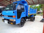 Isuzu nkr66e ดั้ม หกล้อดั้ม 120 แรง