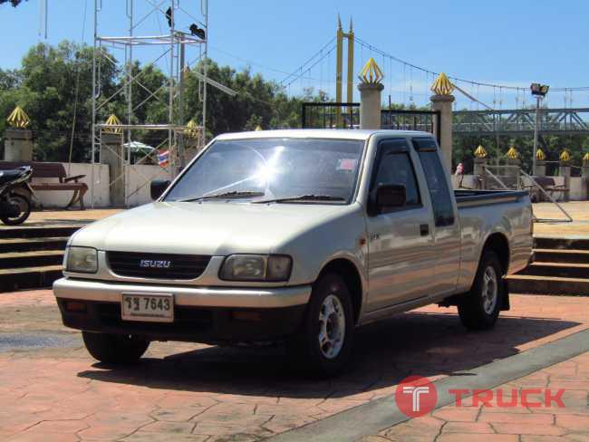 Isuzu Dragon Eyes SPACE CAB 2.5 SLX Pickup MT 1997 Isuzu Dragon Eyes SPACE CAB 2.5 SLX Pickup MT 1997