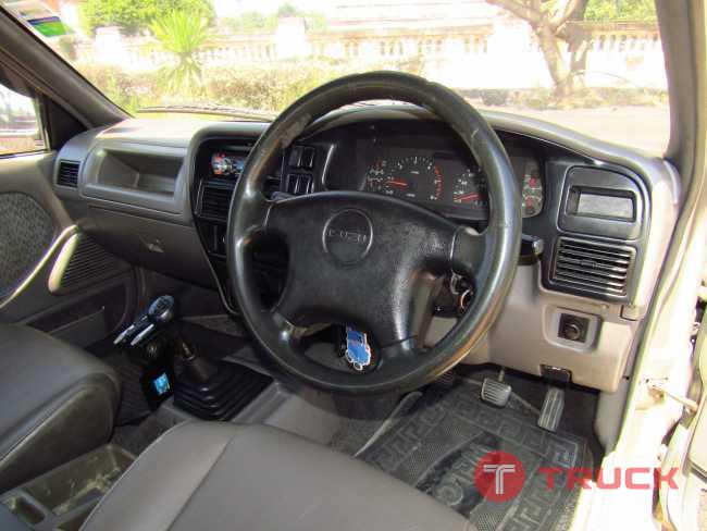 Isuzu Dragon Eyes SPACE CAB 2.5 SLX Pickup MT 1997 Isuzu Dragon Eyes SPACE CAB 2.5 SLX Pickup MT 1997