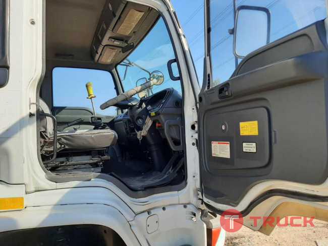 Isuzu 320 แรง ปี 51 โทร 098-324-8078 Isuzu 320 แรง ปี 51 โทร 098-324-8078