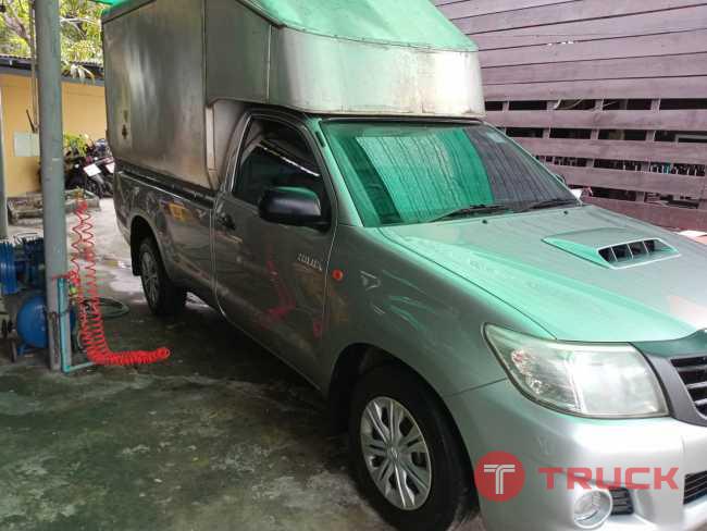 TOYOTA VIGO 2.5 J SINGLE MT 2015 สีเทา TOYOTA VIGO 2.5 J SINGLE MT 2015 สีเทา