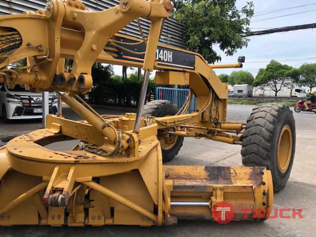 รถเกรด Cat140H-APM ปี 2006 พร้อมริปเปอร์ท้าย สภาพดี น้องใหม่ พร้อมใช้งาน รถเกรด Cat140H-APM ปี 2006 พร้อมริปเปอร์ท้าย สภาพดี น้องใหม่ พร้อมใช้งาน