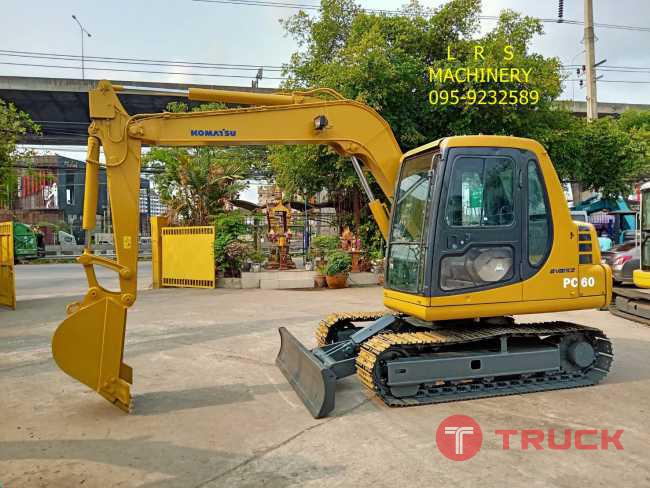 ขายรถขุด KOMATSU รุ่น PC60-7