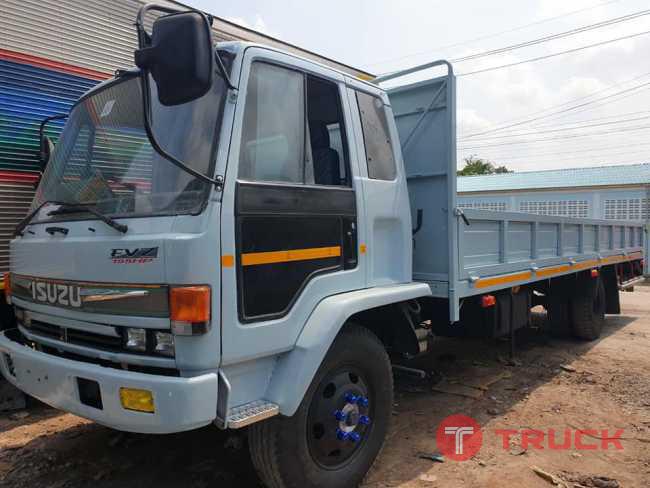 ISUZU. ROCKY. 165 ยาว 7.2 เมตร