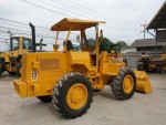 ขายรถตักล้อยาง ยี่ห้อ CATERPILLAR 910 บุ้งกี๋ 1.2 คิว เครื่อง CAT3204 4สูบ