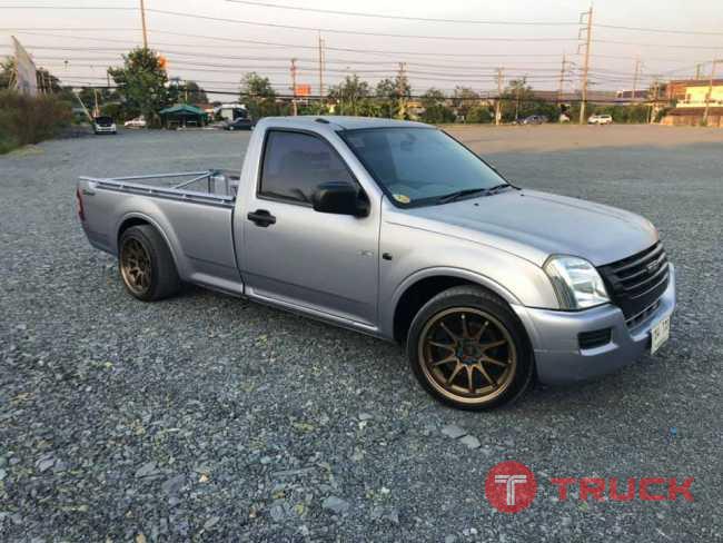 อีสูสุดีแมกปี 05 เครื่องคอม 2500cc โทร 0882668605 อีสูสุดีแมกปี 05 เครื่องคอม 2500cc โทร 0882668605