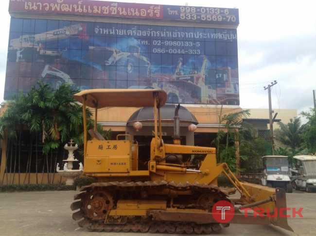 Komatsu D2 จากญี่ปุ่น โทร 086-0044333 065-8844400 089-0080077 089-0050007 www.nmc99.com Komatsu D2 จากญี่ปุ่น โทร 086-0044333 065-8844400 089-0080077 089-0050007 www.nmc99.com