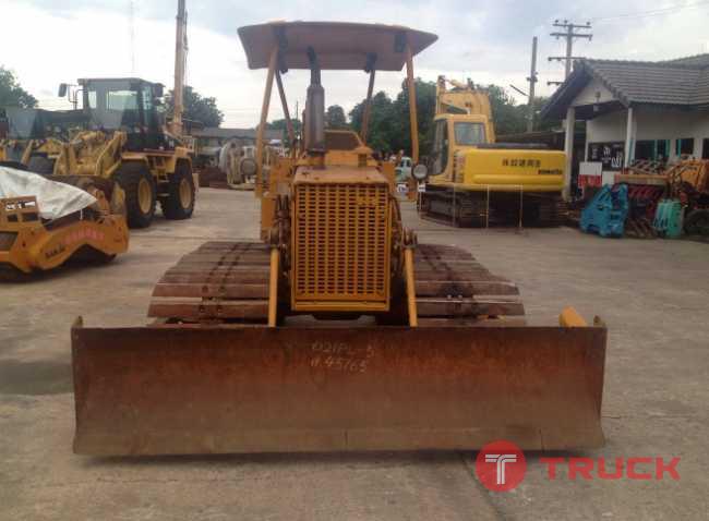 Komatsu D2 จากญี่ปุ่น โทร 086-0044333 065-8844400 089-0080077 089-0050007 www.nmc99.com Komatsu D2 จากญี่ปุ่น โทร 086-0044333 065-8844400 089-0080077 089-0050007 www.nmc99.com