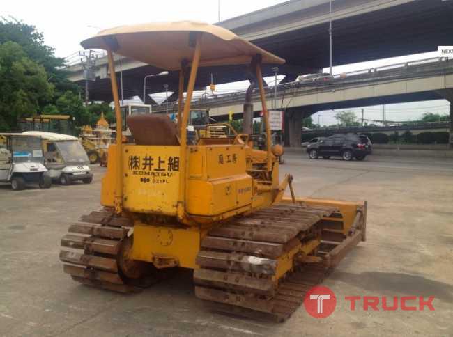 Komatsu D2 จากญี่ปุ่น โทร 086-0044333 065-8844400 089-0080077 089-0050007 www.nmc99.com Komatsu D2 จากญี่ปุ่น โทร 086-0044333 065-8844400 089-0080077 089-0050007 www.nmc99.com