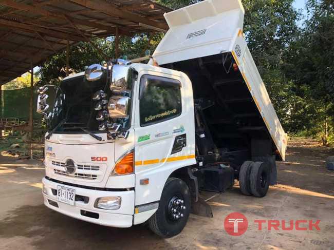 Hino FC9J เครื่อง 175 ปี 58 หกล้อดัมพ์ โทร 098-324-8078 Hino FC9J เครื่อง 175 ปี 58 หกล้อดัมพ์ โทร 098-324-8078