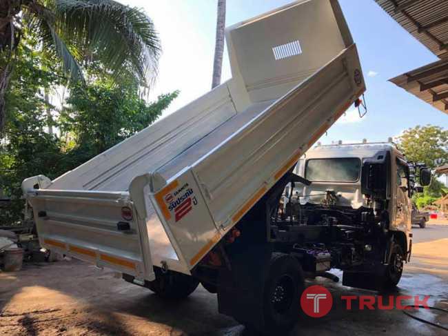 Hino FC9J เครื่อง 175 ปี 58 หกล้อดัมพ์ โทร 098-324-8078 Hino FC9J เครื่อง 175 ปี 58 หกล้อดัมพ์ โทร 098-324-8078
