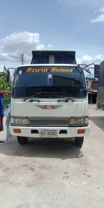 ขายรถดั้มหกล้อฮีโน่195ยาง8 0807324499