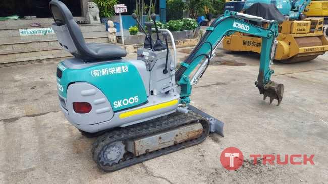 Kobelco Sk005 จากญี่ปุ่น โทร 086-0044333 065-8844400 089-0080077 089-0050007 www.nmc99.com