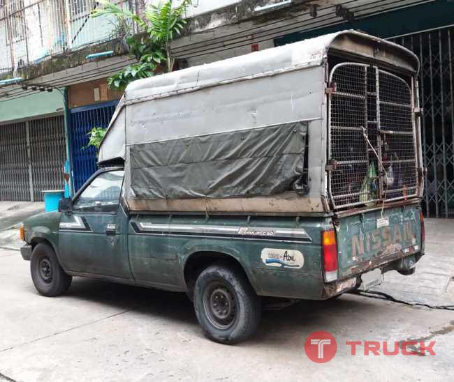 ขายรถกระบะ NISSAN BIG M ดีเซล เครื่องฝาแดงพร้อมโครงหลังคาเหล็ก ใช้งานทุกวัน ขายรถกระบะ NISSAN BIG M ดีเซล เครื่องฝาแดงพร้อมโครงหลังคาเหล็ก ใช้งานทุกวัน