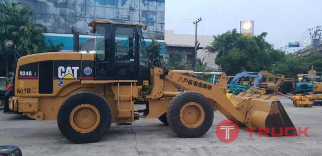 924G-2 รถตักล้อยางจากญี่ปุ่น โทร 086-0044333 065-8844400 089-0080077 089-0050007 www.nmc99.com