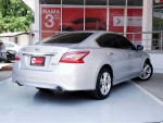 NISSAN TEANA 2.0XL SPORTSERIES สีบรอนซ์ เกียร์AT ปี2015