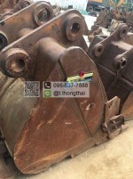 บุ้งกี๋เก่า CAT E200B กว้าง 100 CM