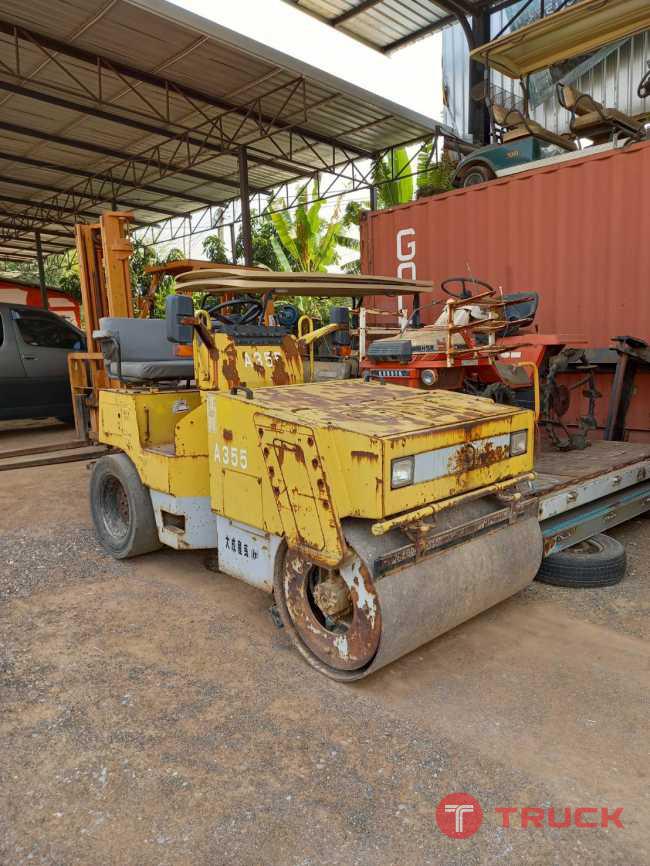 ขายรถบดเหน้าเหล็ก หลังยาง SAKAI TW350