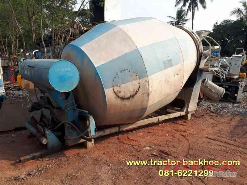 ขาย ถังโม่ปูน ผสมคอนกรีต ผสมปูน ติดรถบรรทุก ขนาด 5-6 คิว เก่านอก ราคาถูกๆ