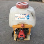 ถังพ่นปุ๋ยน้ำ สะพายหลังญี่ปุ่น ยี่ห้อ ROBIN รุ่น ASARA EP-53 พร้อมสายพ่นยา หัวทองเหลืองอย่างดี