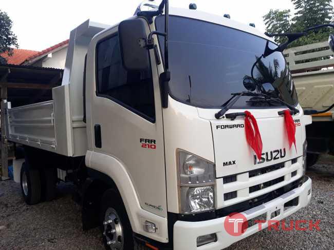 ISUZU ขายคับfrr 210 แรงม้า รถปี60 โทร 0885526608 ISUZU ขายคับfrr 210 แรงม้า รถปี60 โทร 0885526608