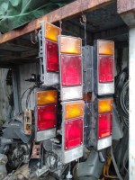 ไฟท้ายisuzu elf