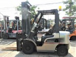 ขาย รถยก (ฟอร์คลิฟท์) ยี่ห้อ นิสสัน รุ่น KDN-Y1F2 ปี 2007 เครื่องยนต์ ดีเซล ขนาด 2 ตัน เสาสูง 4 เมตร เกียร์ ออโ้ต้ สภาพสวยมาก รถนำเข้าจากญี่ปุ่น ราคาไม่แพง