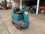 ขาย รถขัดพื้น (SCRUBBER) ยี่ห้อ TENNANT รุ่น MT7 ระบบไฟฟ้า แบตเตอรี่ดี รถนำเข้ามาจากญี่ปุ่น สภาพสวยเดิมๆ ราคาไม่แพง ชั่วโมงการใช้งานน้อย