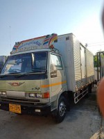 ต้องการขายรถบรรทุก 6 ล้อ HINO FC 120แรงม้า ความยาว 5.5เมตร