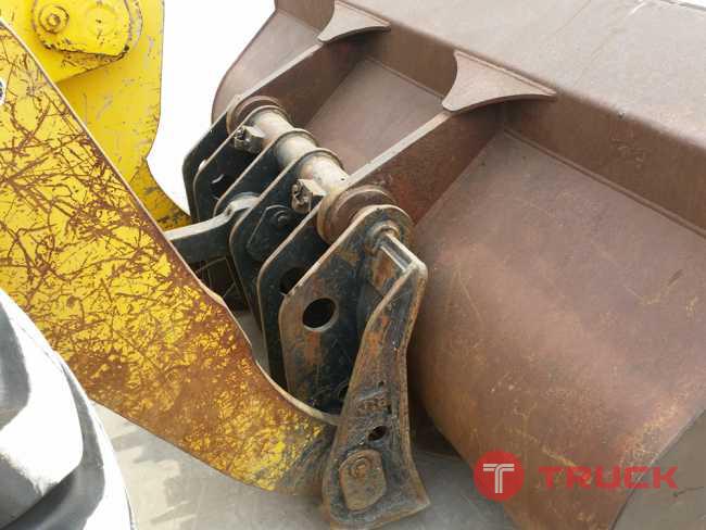 ขายรถตักล้อยาง ยี่ห้อ KOMATSU WA320-3MC นำเข้าจาก USA แท้ 100เปอร์เซ็นต์ สภาพสวย ไม่เคยใช้งานในไทย