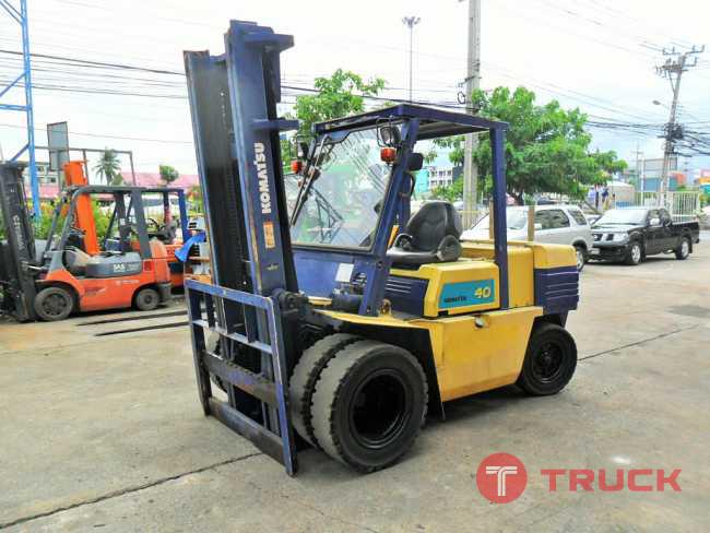 ขาย(ฟอร์คลิฟท์)มือสอง ยี่ห้อ โคมัตสุ รุ่น FD40T-5 เครื่องยนต์ ดีเซล เกียร์ ออโต้ ขนาด 4 ตัน เสาสูง 4 เมตร สภาพสวยเดิมๆ รถนำเข้าจากญี่ปุ่น ชั่วโมงการใช้งานน้อย ราคาไม่แพง