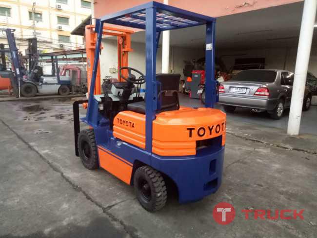 ขาย รถยกฟอร์คลิฟท์ ยี่ห้อ Toyota รุ่น 5FGL15 เครื่องยนต์ เบนซินหรือแก๊ส ขนาด 1.5 ตัน เสาสูง 3 เมตร สภาพสวยมาก รถนำเข้าจากญี่ปุ่น ชั่วโมงการใช้งานน้อย