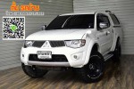 MITSUBISHI TRITON PLUS 2.5VG TURBO MT ปี2014 สีขาว