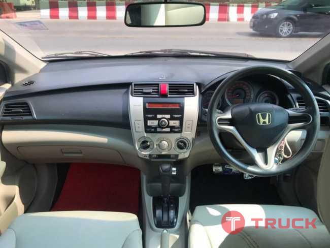 HONDA CITY 1.5 S AUTO 2011 สีขาวเบนซิน ขายรถบ้านผู้หญิงใช้สวยเดิมไม่มีชนไม่ติดแก็ส
