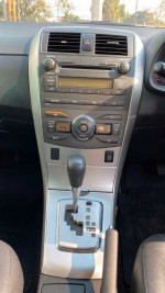 รถบ้านมือเดียวไม่มีชนสวยกริบแต่งสวยหายาก TOYOTA COROLA ALTIS 1.8G AUTO 2013 เบนซิน สีขาว