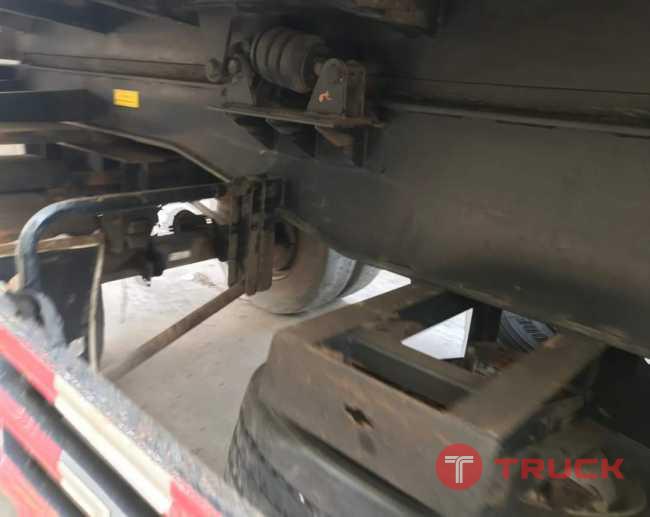 ขายหางลูก ดั๊มสามเพลา ยี่ห้อพนัส ปี 60 ขายหางลูก ดั๊มสามเพลา ยี่ห้อพนัส ปี 60