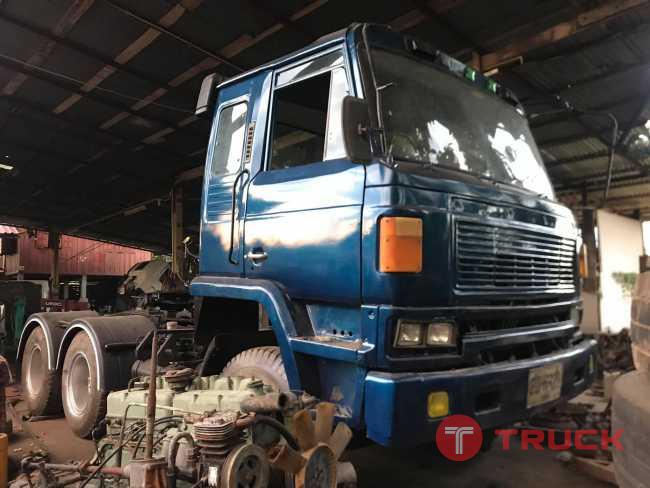 Nissan UD300แรง8สูบ2เพลาทะเบียนพร้อมสภาพพร้อมใช้เครื่องดีคัสซีไม่มีผุ.