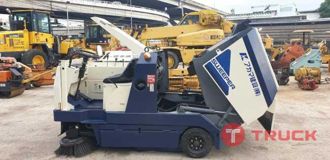 รถกวาดถนน Komatsu SWEEPER จากญี่ปุ่น โทร 086-0044333 065-8844400 089-0080077 089-0050007 www.nmc99.com รถกวาดถนน Komatsu SWEEPER จากญี่ปุ่น โทร 086-0044333 065-8844400 089-0080077 089-0050007 www.nmc99.com