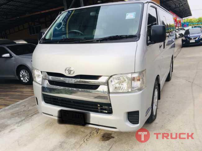 TOYOTA HIACE ปี 2014. เครื่อง 3.0 ตู้เตี้ย GL