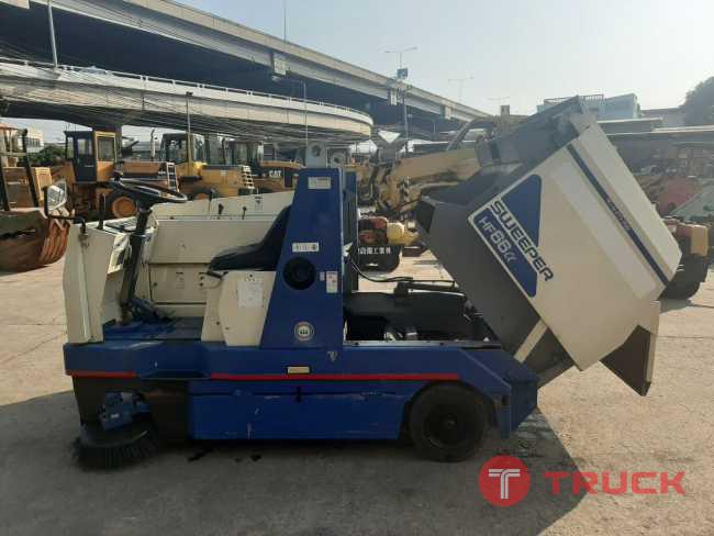 รถกวาดถนน KOMATSU จากญี่ปุ่น โทร 089-0080077 089-0050007 086-0044333 065-8844400 www.sangenjp.com www.nmc99.com รถกวาดถนน KOMATSU จากญี่ปุ่น โทร 089-0080077 089-0050007 086-0044333 065-8844400 www.sangenjp.com www.nmc99.com