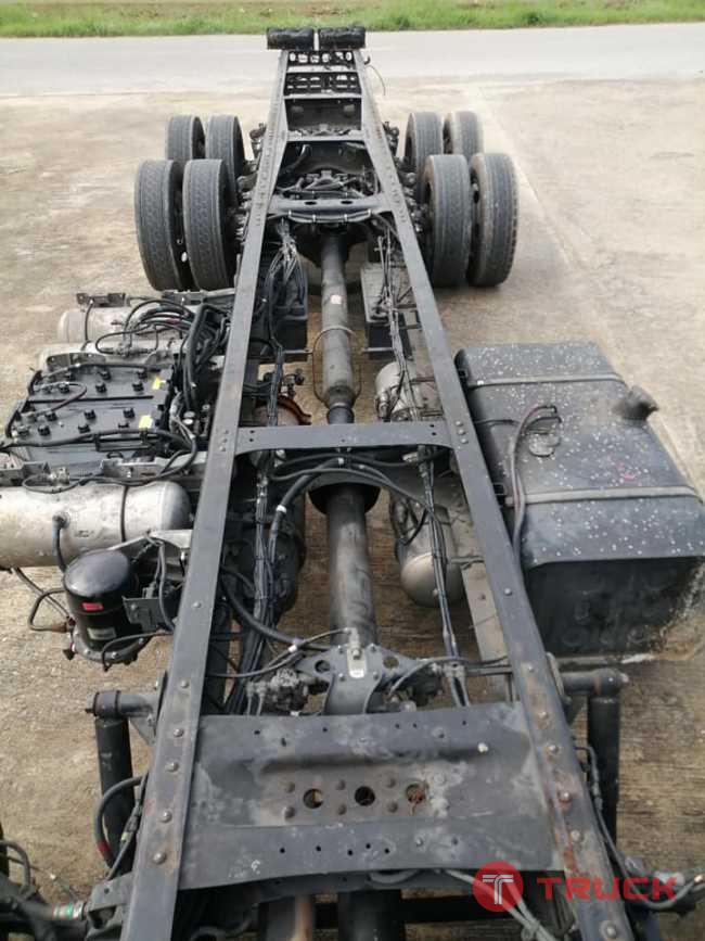 HINO S700 E13C HINO S700 E13C