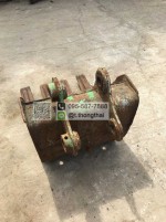 บุ้งกี๋เก่า PC 40 กว้าง 60 CM