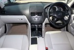 ขายรถบ้านสวยกริบไม่มีชนราคาคุ้มสุด แถมฟรีดาวน์ BENZ C200 KOMPRESSER AUTO 2010