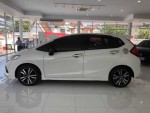 ขายรถ HONDA JAZZ สีขาว ปี2019 สภาพมือหนึ่งราคาพิเศษ ตอนนี้เท่านั้น ห้ามพลาด