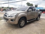 Isuzu