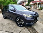 Vาย HONDA HRV สีเทาดำ 1.8 E ปี16 ไมล์แท้ เช้คศูนย์ตลอดสีเดิมทั้งคัน