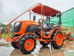 ใครชอบรุ่นเล็กเข้ามาแล้วจ้า รถไถคูโบต้ารุ่น B2440S (ตัวเปล่า) ผานหลัง 1 ตัว ดาวน์ 5000 บาท สนใจ โทรเลยจ้า เฮียเลี้ยง 0890111624 สอบถาม หรือสามารถมาดูที่ร้านเราได้จ้า
